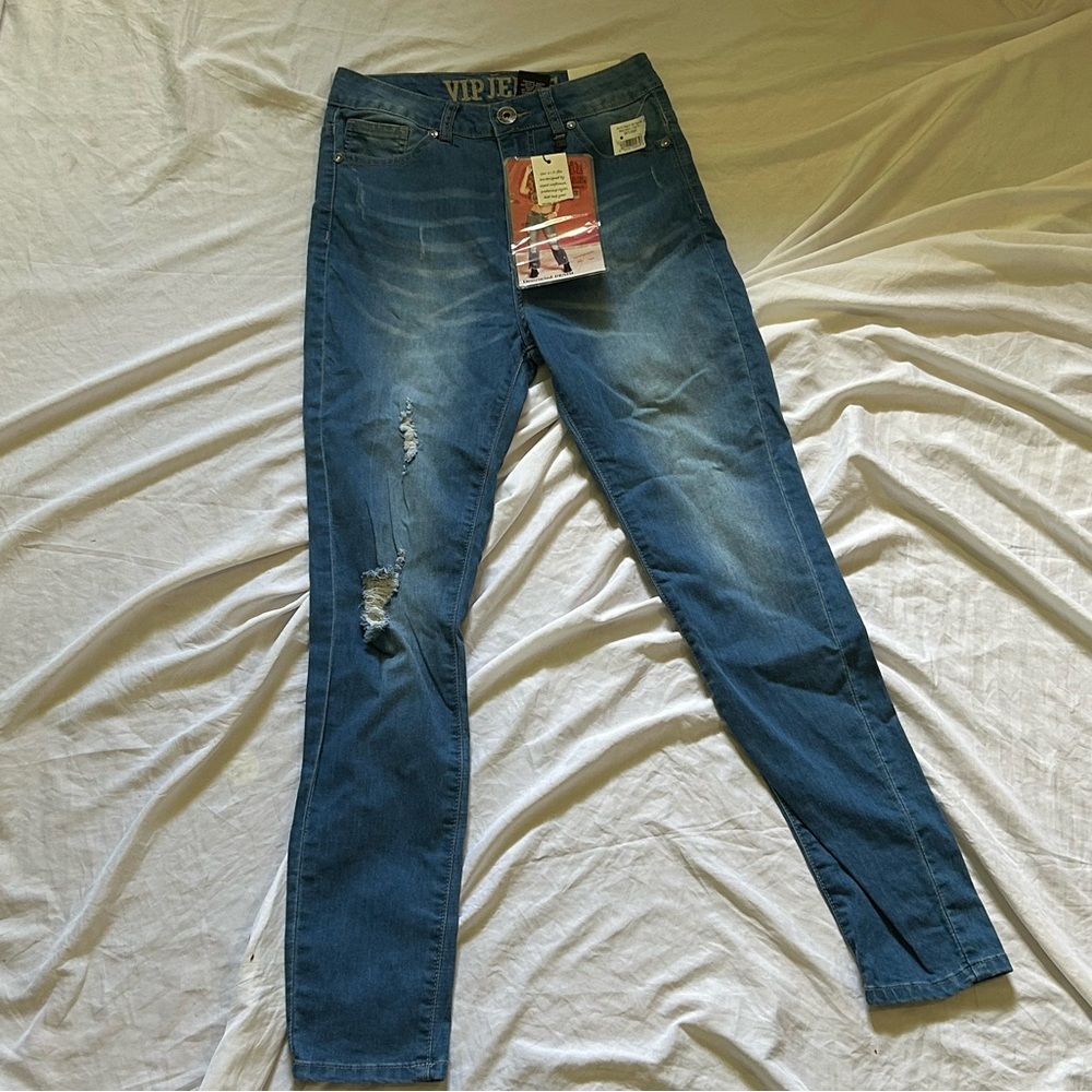 V.I.P jeans NWT 38.5”x26” inseam